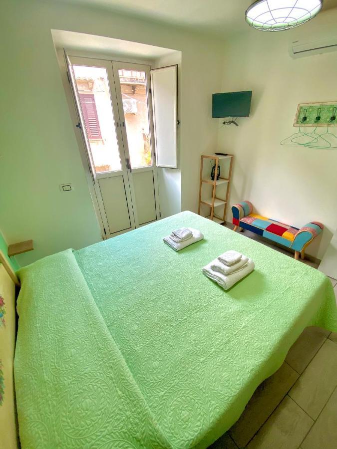 Scilla Centro Bed & Breakfast Exterior photo